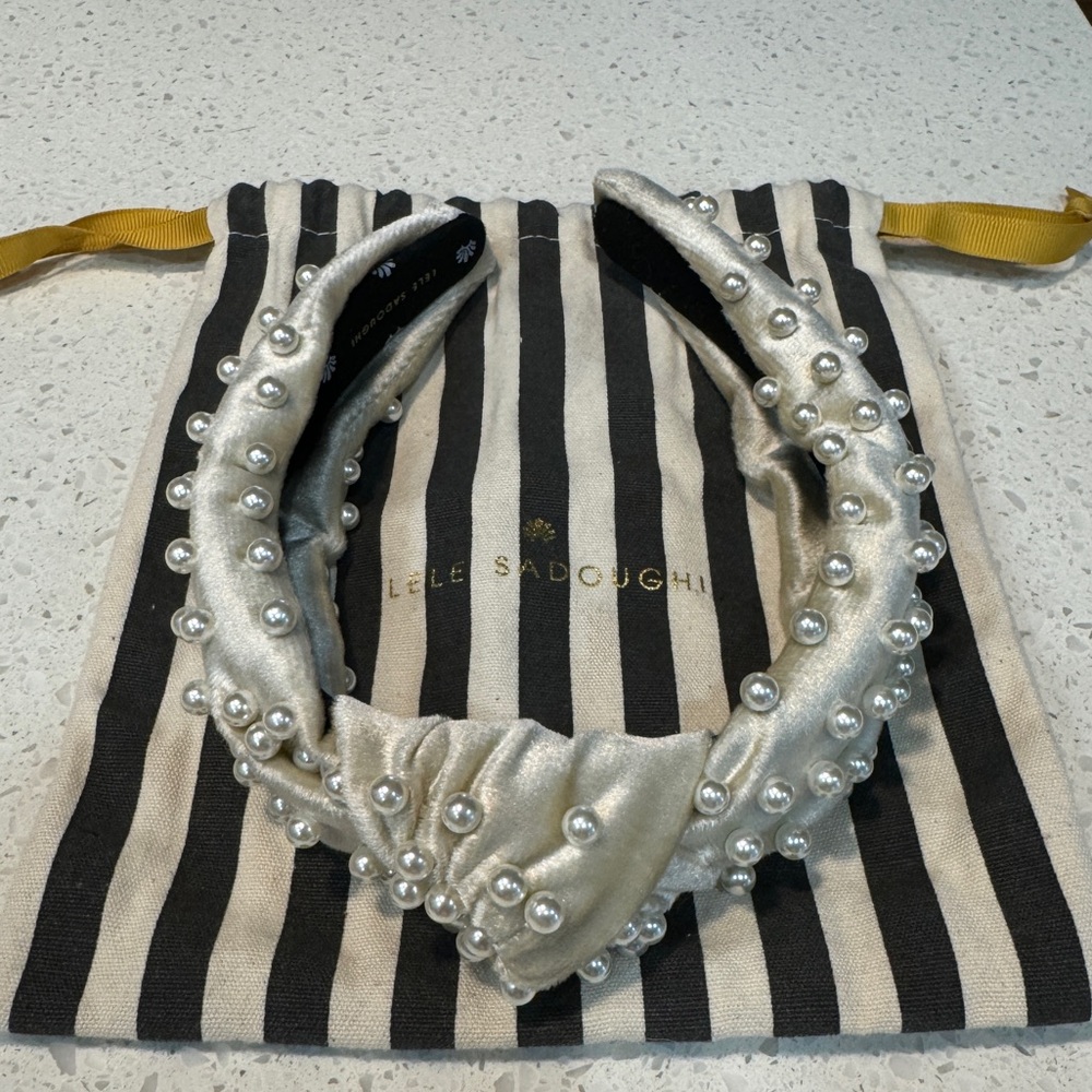 Lele Sadoughi pearl headband